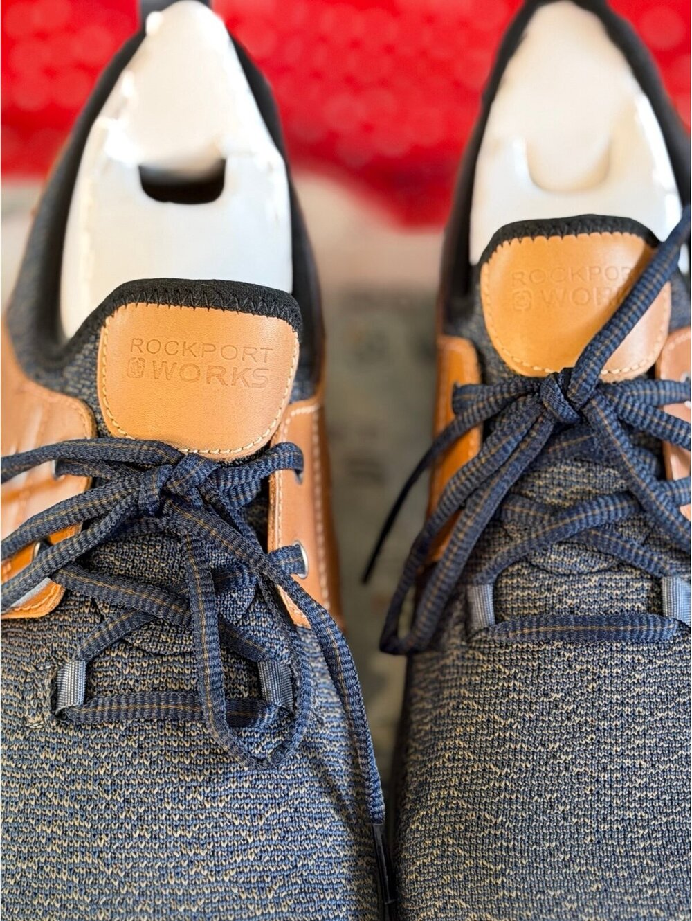 New- Rockport Blue & Tan  -Mens Work Shoes  10.5 ESD Composite Toe - Picture 2 of 8